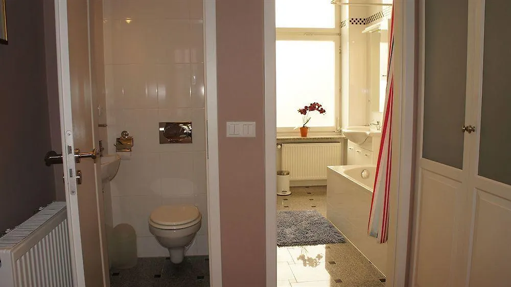 Hotel Apartments Emdener Strasse Berlin Niemcy