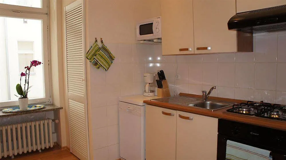 Hotel Apartments Emdener Strasse Berlin